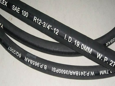 sae100r12-steel-wire-spiraled-hose